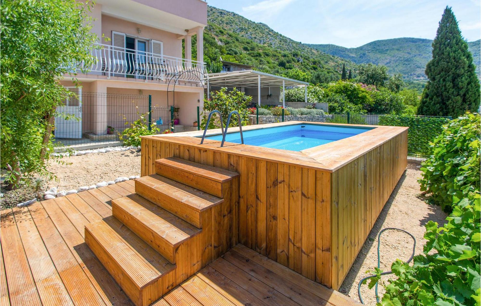 3 Bedroom Lovely Home In Plat Mlini Dış mekan fotoğraf
