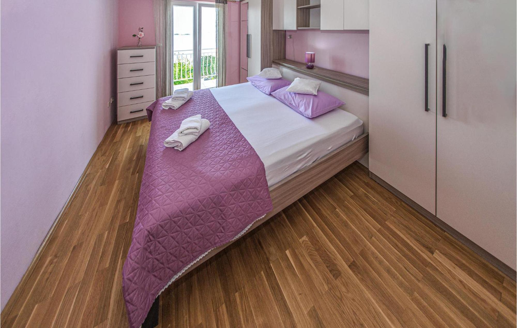 3 Bedroom Lovely Home In Plat Mlini Dış mekan fotoğraf