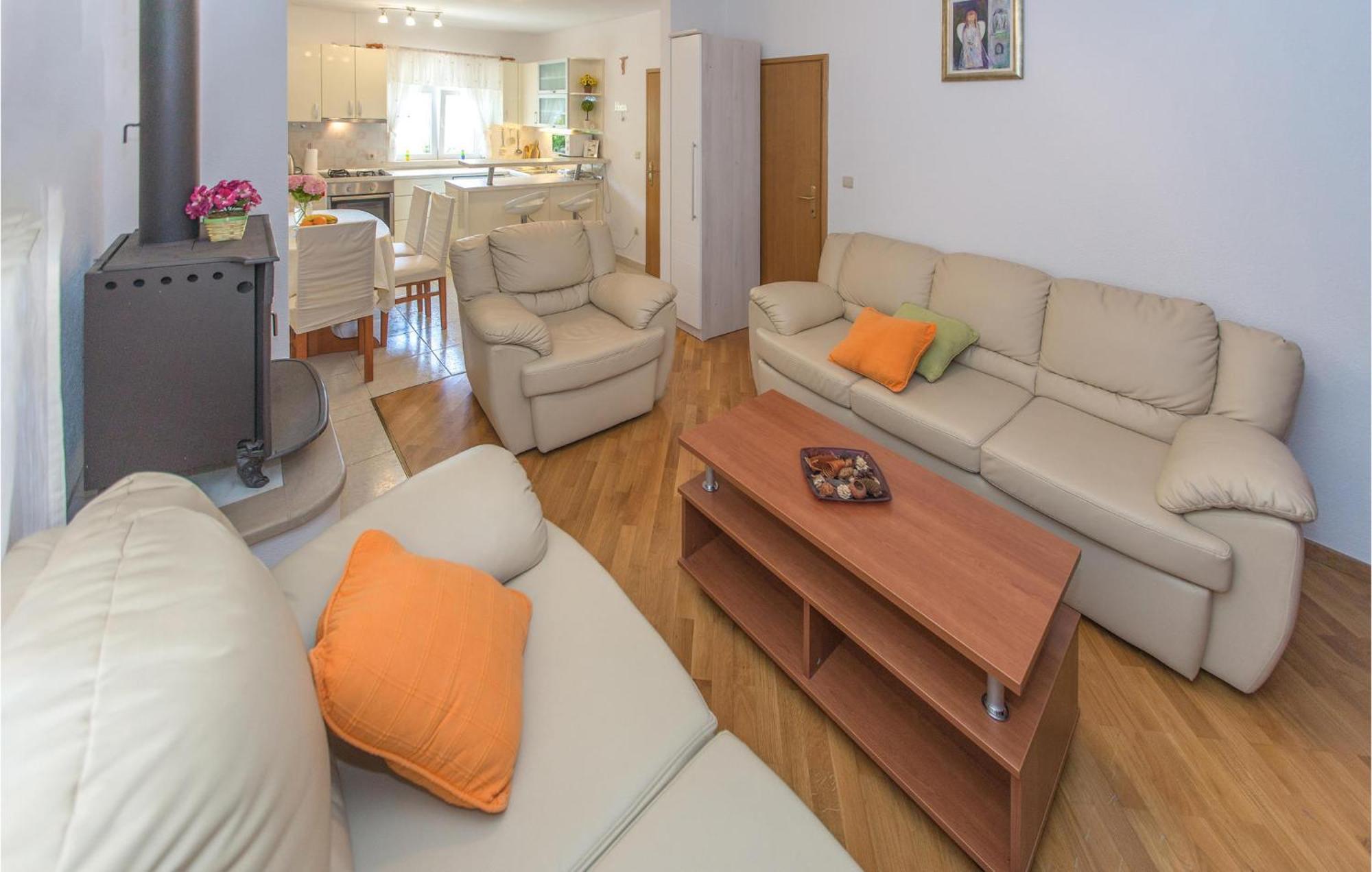 3 Bedroom Lovely Home In Plat Mlini Dış mekan fotoğraf