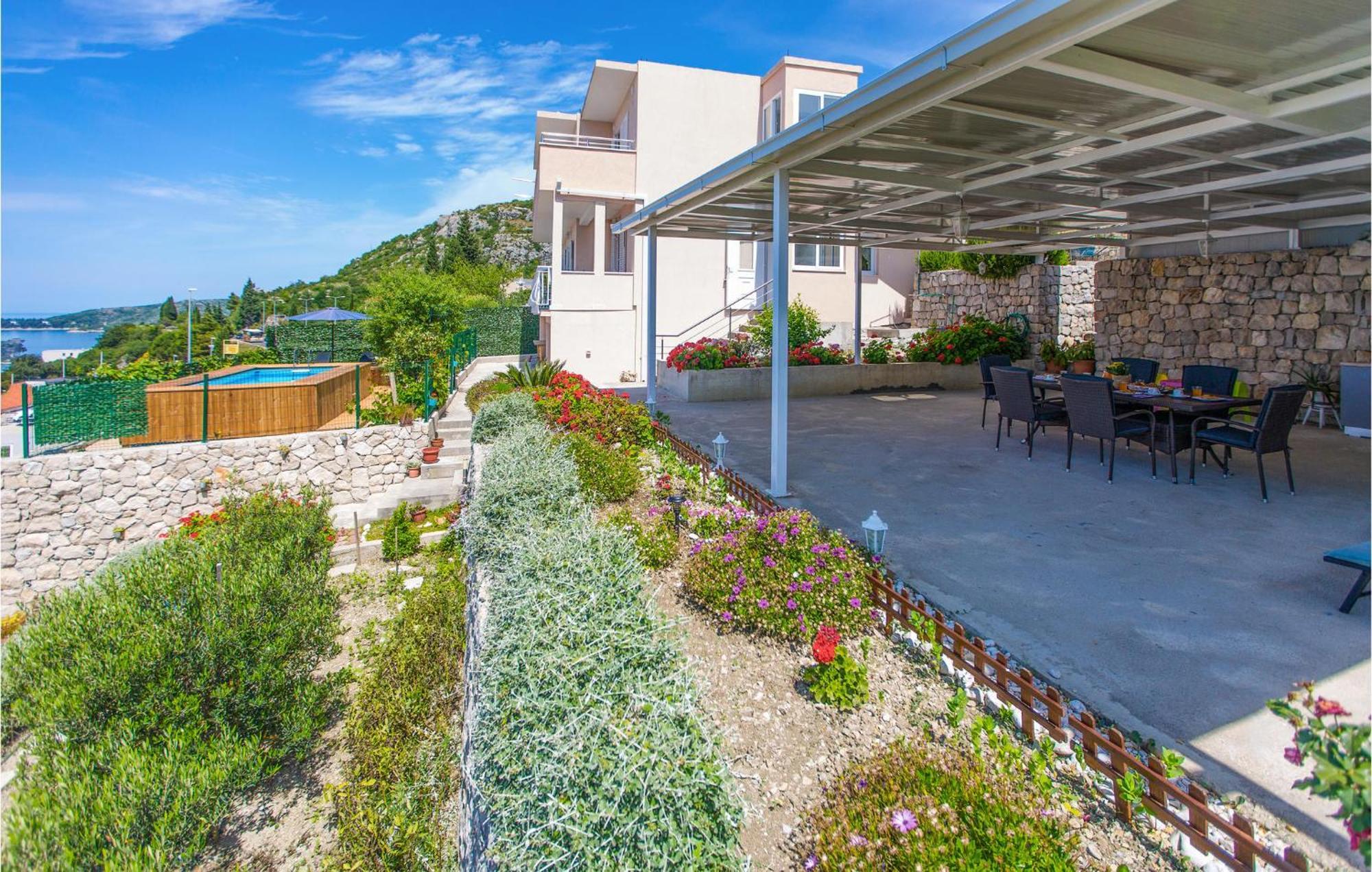 3 Bedroom Lovely Home In Plat Mlini Dış mekan fotoğraf